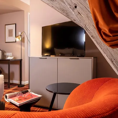 Le Colombier Hotel 4*