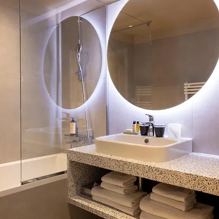 Le Colombier- Service Disponible 4*